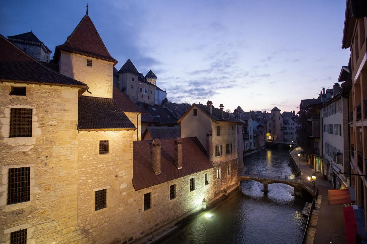 Lasuitedu12 - Aprtement For 2 People View Of The Old Prison Annecy Exterior foto